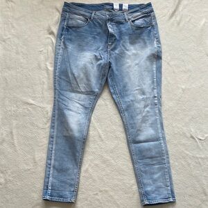 Time and Tru Women's Faded Blue Skinny Jeans